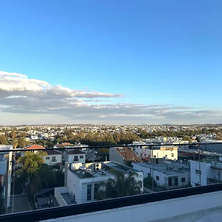 Apartment Lux Level 4 Penthouse Tower 206 *