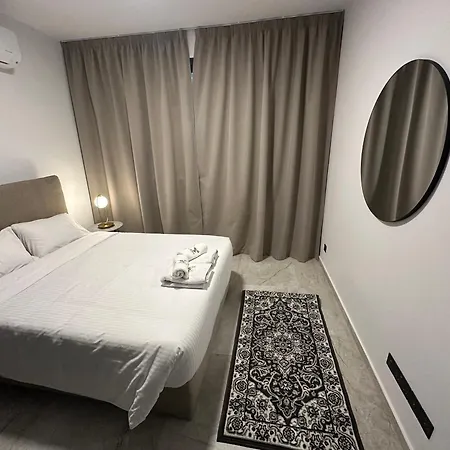 Lux Level 4 Penthouse Tower 206 Lägenhet