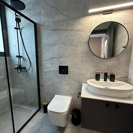 Lux Level 4 Penthouse Tower 206 Lägenhet *